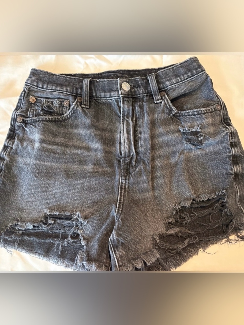 American Eagle Highest Rise 90s Boyfriend Shorts. Distressed Black denim. Size 0